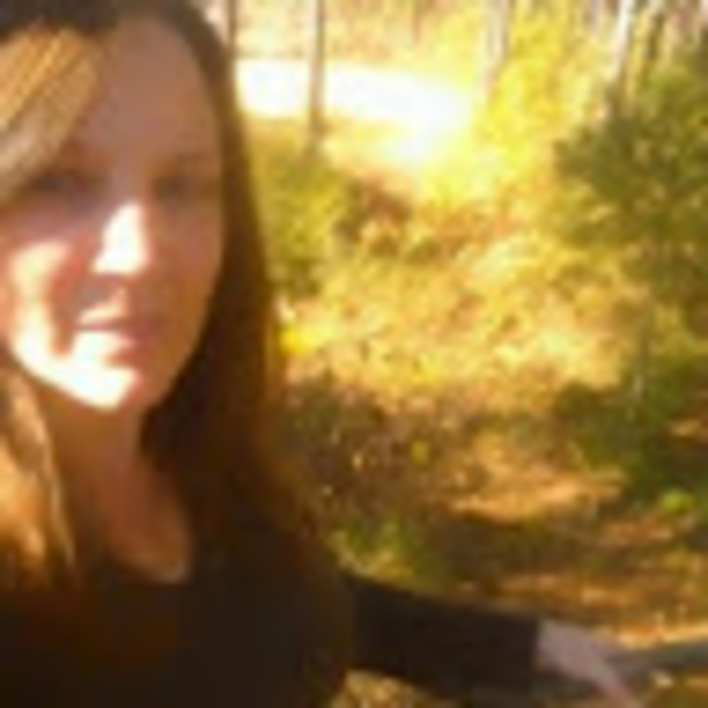 Meet your Posher, Carrie